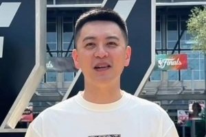 杨鸣：祝愿各位考生明日考试顺利，取得理想成绩，高中状元，学业有成