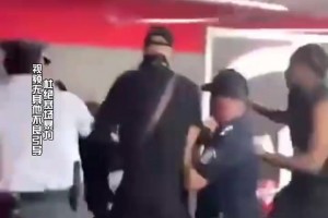 希腊篮球总决赛场上锁喉，赛后追打，欧洲火爆篮球