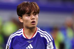 日本足协公布久保建英左膝受伤情况，未透露具体伤势，但强调球员目前未离队
