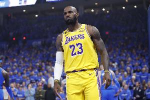 Windhorst:詹姆斯与湖人将进行谈判,预计留队几率达51%