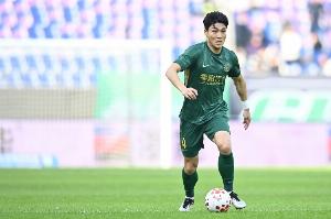 记者:朴镇燮将出战世界杯,浙江队外籍球员悉数抵陕备战足协杯