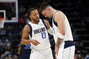 布伦森称赞东契奇打球轻松自如,曾令他怀疑自己是否适合NBA