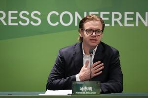 记者称：中超已有至少6家俱乐部配置体育总监职位，此举彰显进步势头
