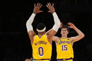 Shams：小里刚加盟NBA签下双向合同，曾帮威少买沐浴露，5年后获顶薪合约