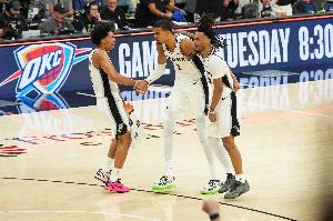 马刺连中文班卡斯尔与哈珀！火媒称NBA已禁止球队连续三年获得前五顺位签