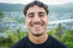 伊拉克国脚自称挪威人：在此地出生成长，伊拉克足球如生命般重要