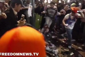 场面失控逼得警方出动