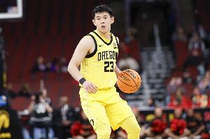媒体人:后卫线如此薄弱,郭士强难道还不考虑召回林葳吗?
