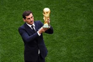马卡报道：FIFA邀请卡西、席尔瓦、普约尔、布特拉格诺观看西班牙比赛